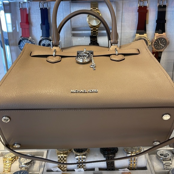MICHAEL KORS HAMILTON MEDIUM SATCHEL 
 COLOR: Dusk 
NWT - Picture 9 of 16